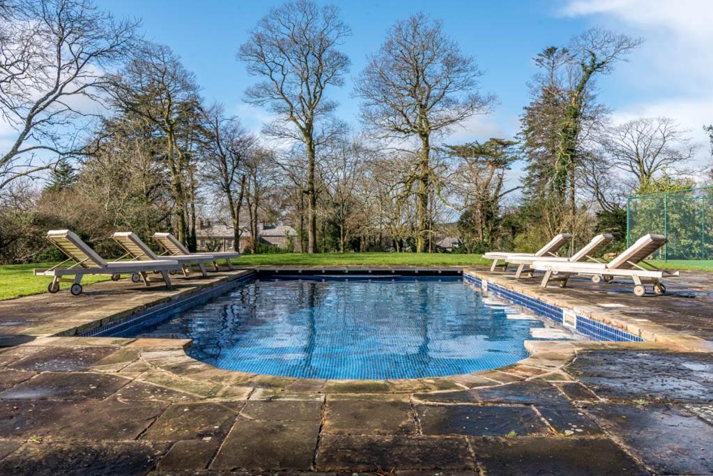 The Manor House At Boconnion Bodmin Exterior foto